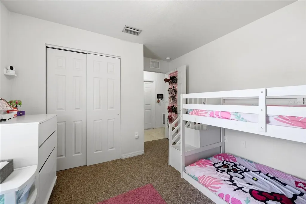 1827 48th Street S St Petersburg FL 33711