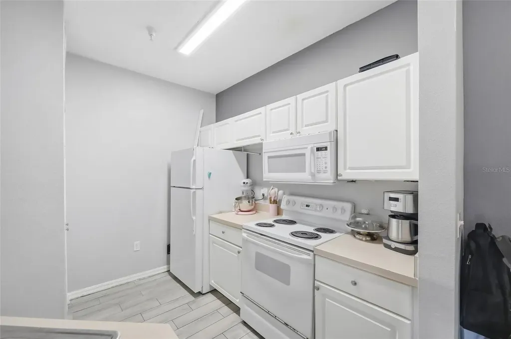 5518 Metrowest Boulevard Orlando FL 32811