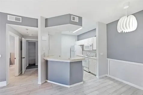 5518 Metrowest Boulevard Orlando FL 32811