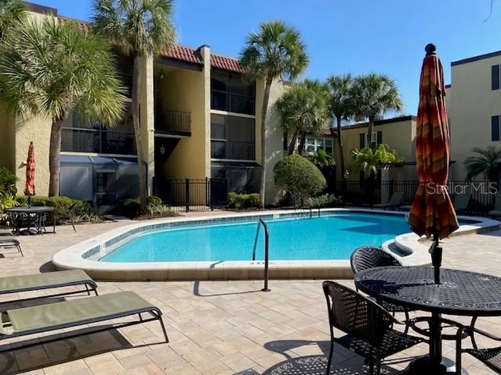 108 Alameda Court Tampa FL 33609