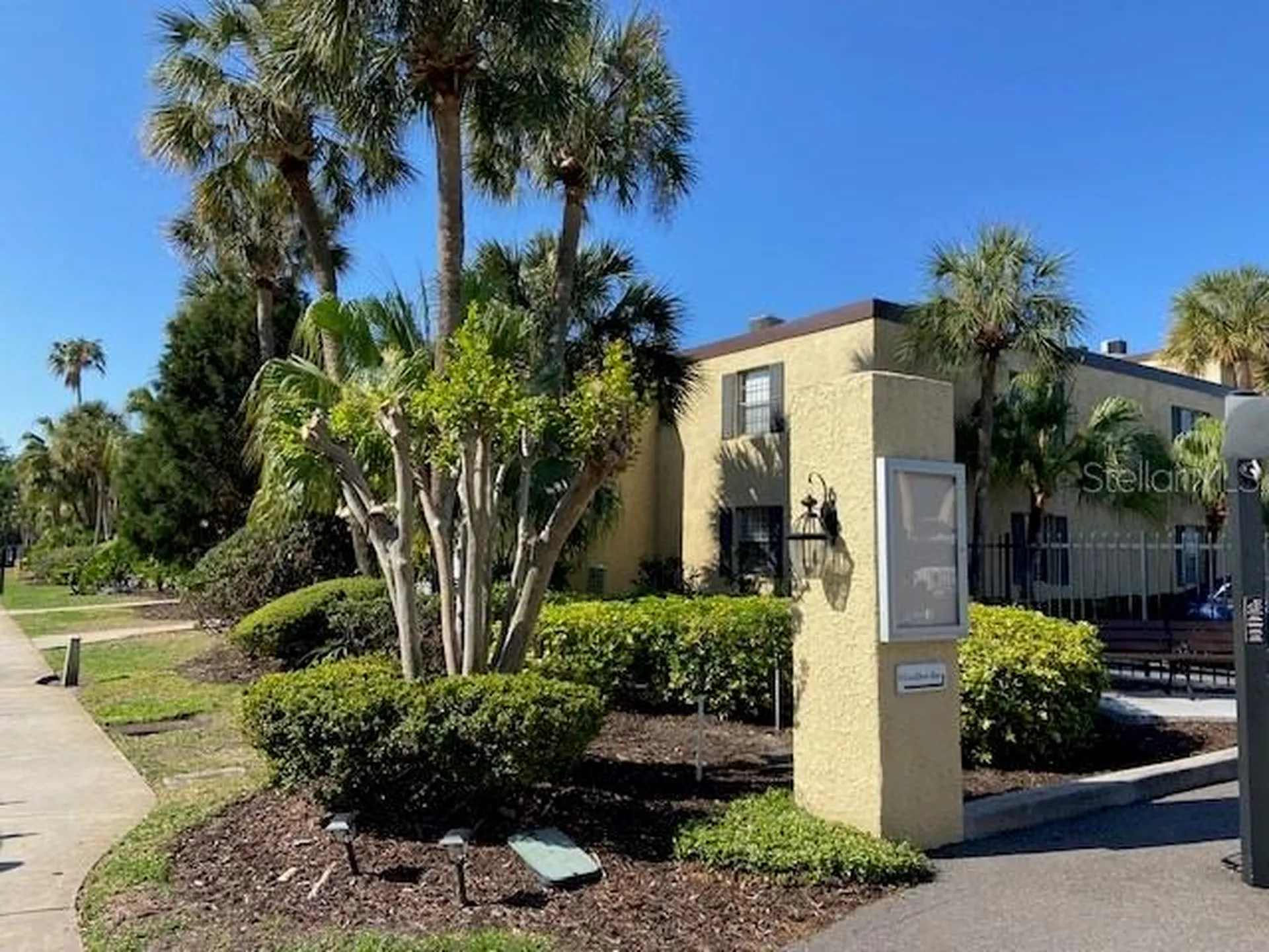 108 Alameda Court Tampa FL 33609