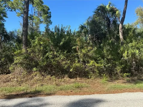 17426 Brighton Avenue Port Charlotte FL 33954