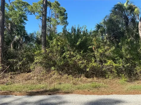 17426 Brighton Avenue Port Charlotte FL 33954
