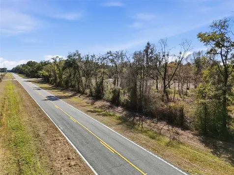 20994 SW County Road 18 Brooker FL 32622