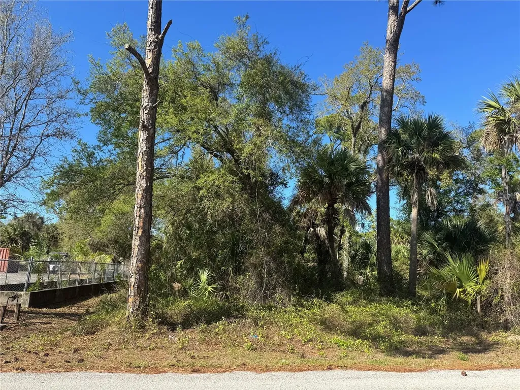 17418 Brighton Avenue Port Charlotte FL 33954