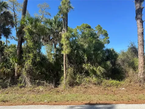 17418 Brighton Avenue Port Charlotte FL 33954