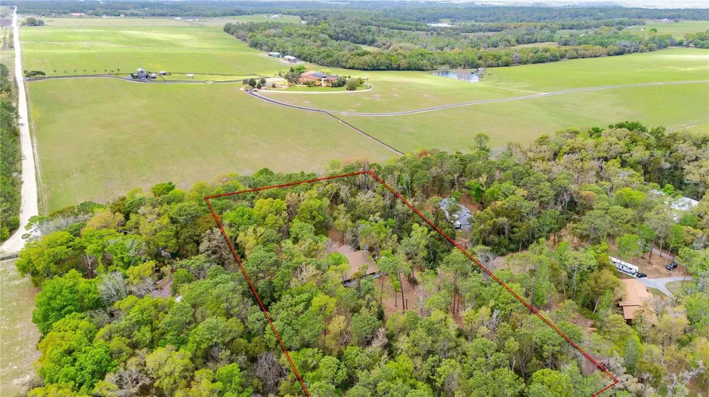 17055 Sweetwater Road Dade City FL 33523