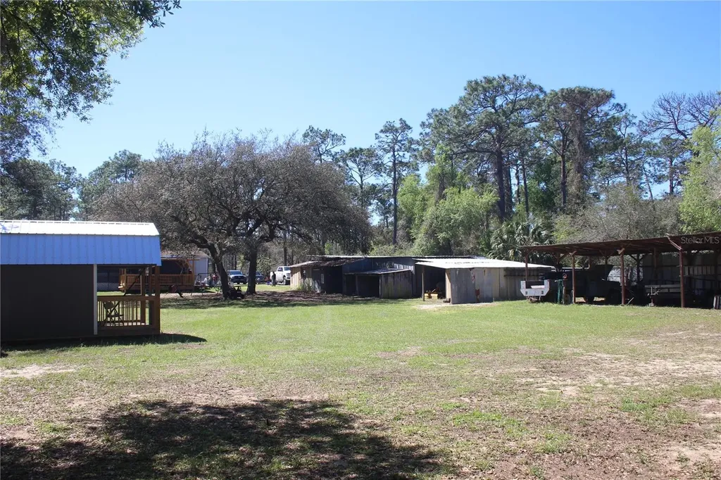 24427 Wild Turkey Road Paisley FL 32767
