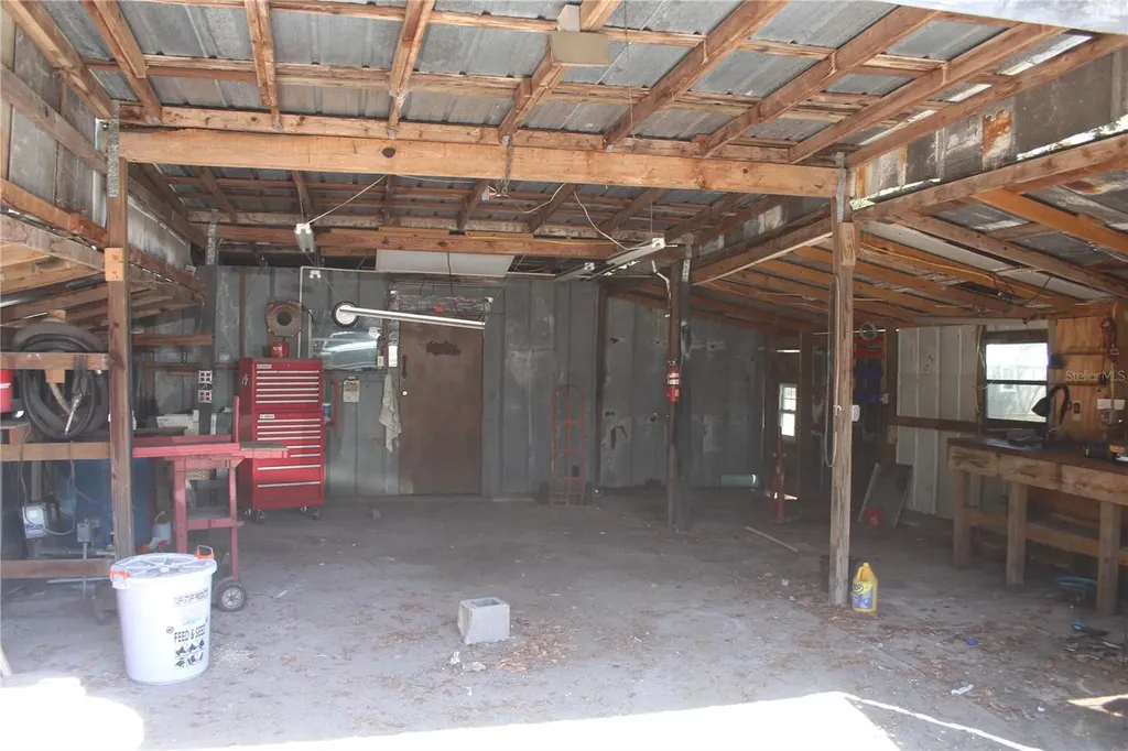 24427 Wild Turkey Road Paisley FL 32767