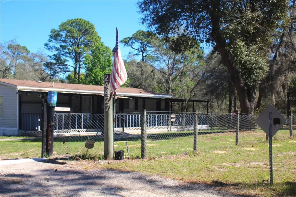 24427 Wild Turkey Road Paisley FL 32767