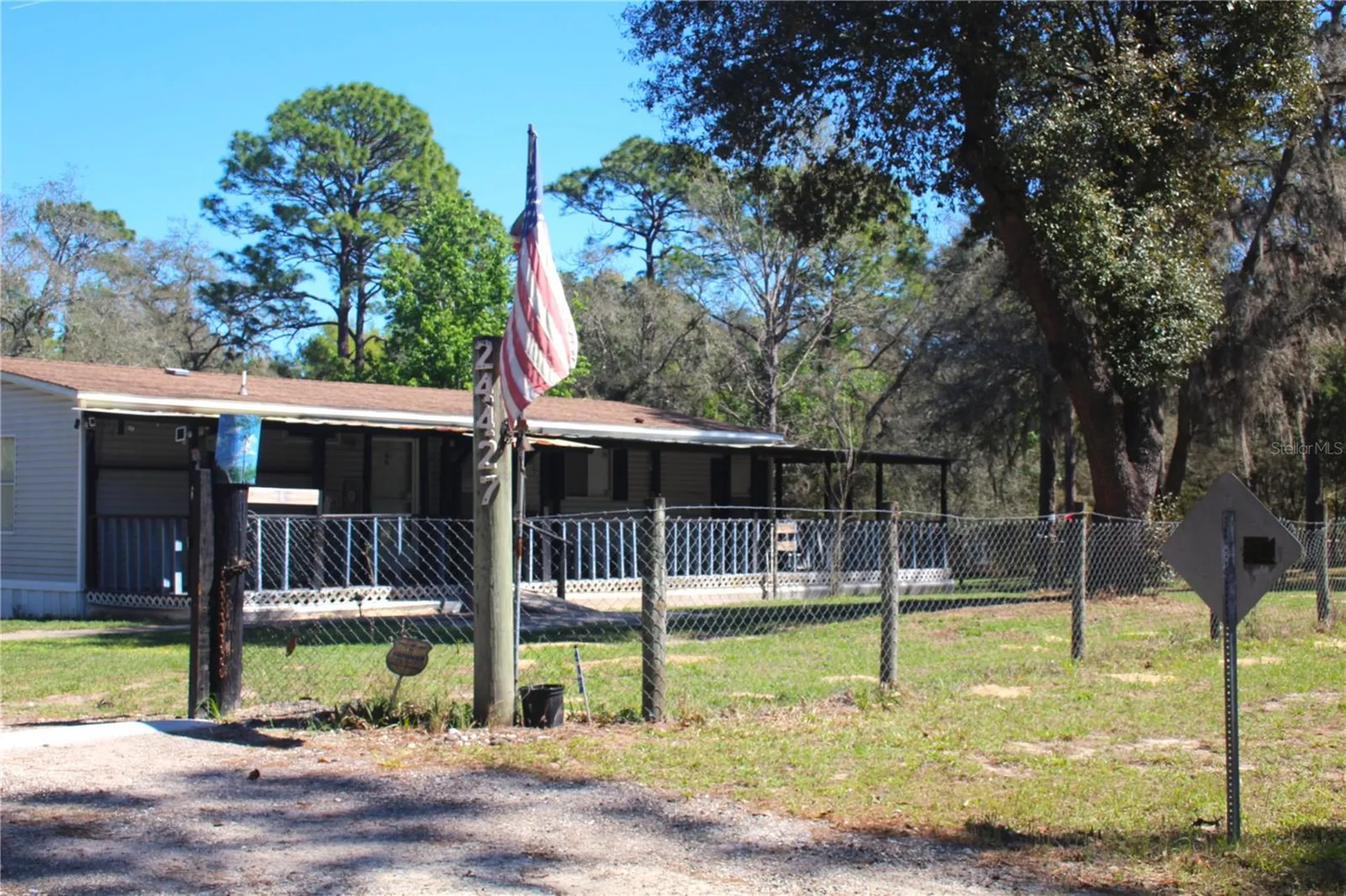 24427 Wild Turkey Road Paisley FL 32767