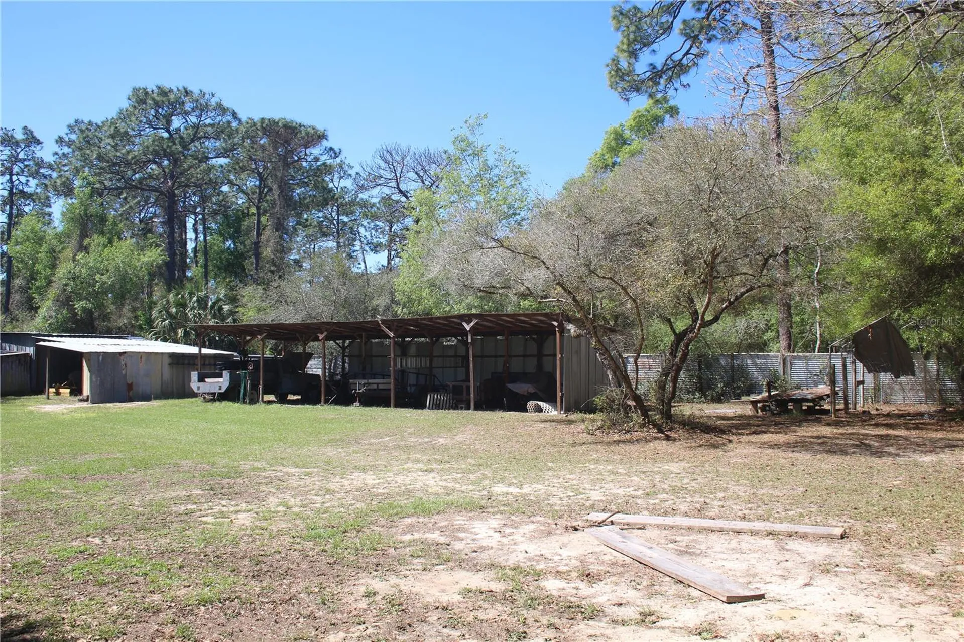 24427 Wild Turkey Road Paisley FL 32767