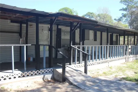 24427 Wild Turkey Road Paisley FL 32767