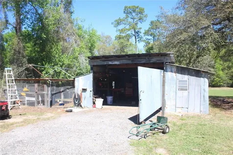 24427 Wild Turkey Road Paisley FL 32767
