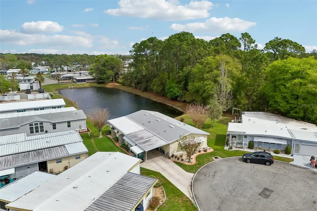 122 Tamarisk Way Leesburg FL 34748