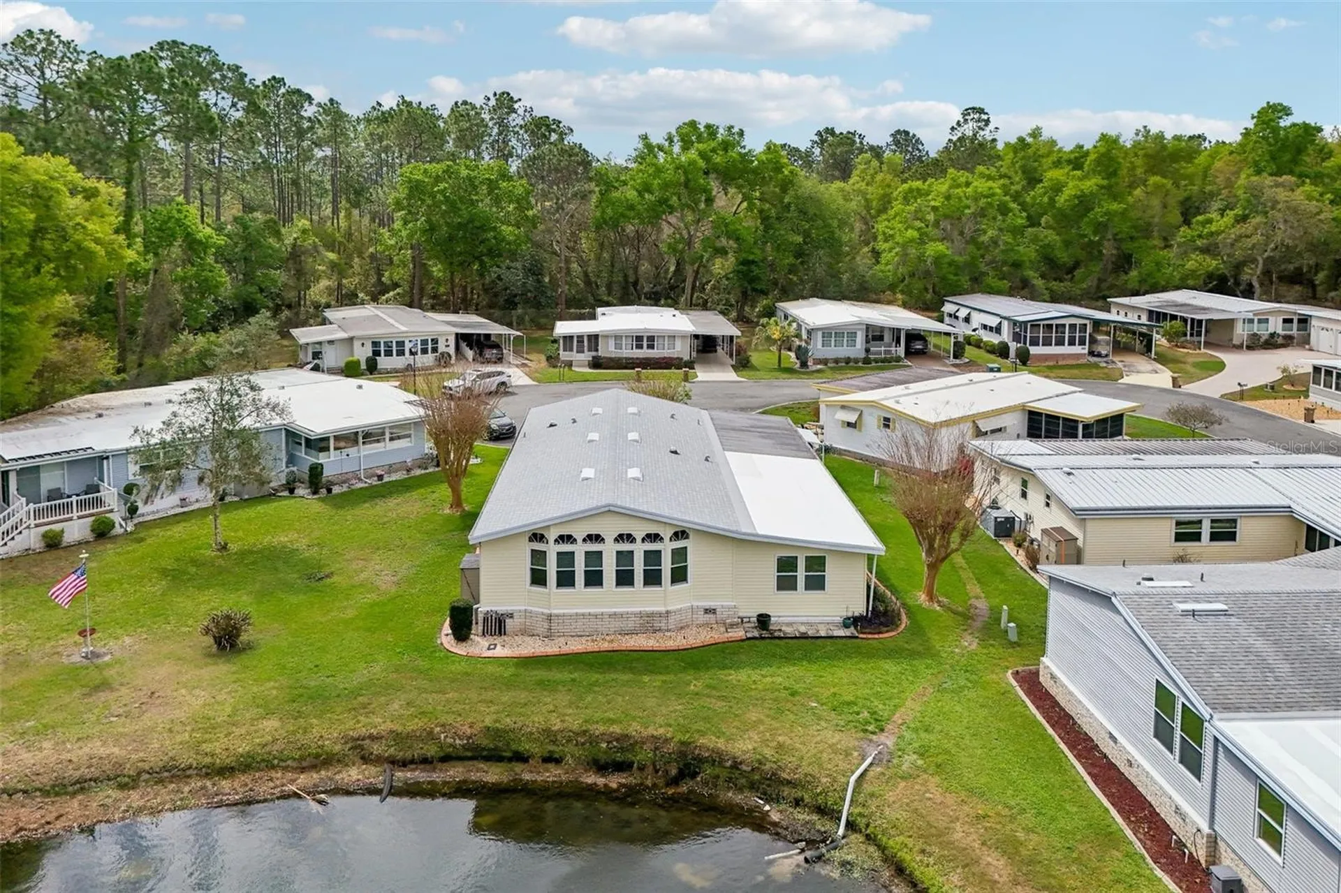 122 Tamarisk Way Leesburg FL 34748