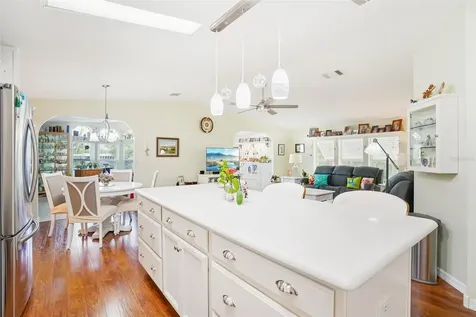 122 Tamarisk Way Leesburg FL 34748