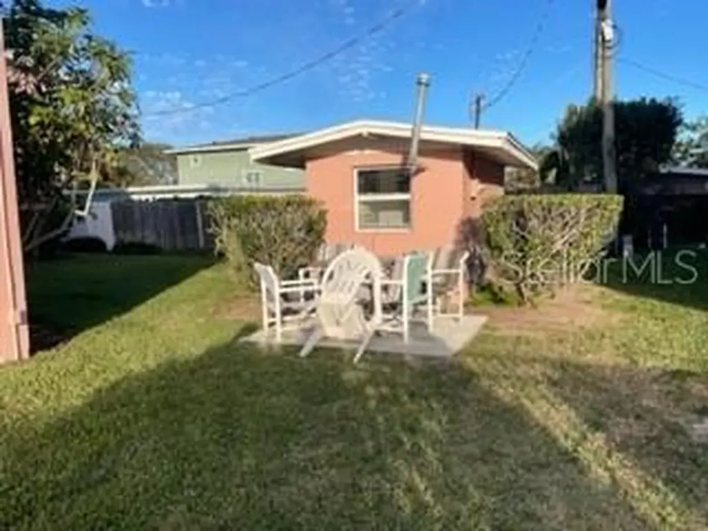 416 Monroe Avenue Cape Canaveral FL 32920