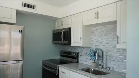 416 Monroe Avenue Cape Canaveral FL 32920