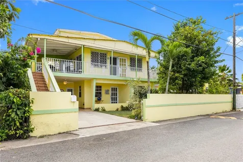 Com Stella Calle 5 Bo Pueblo Rincon PR 00677