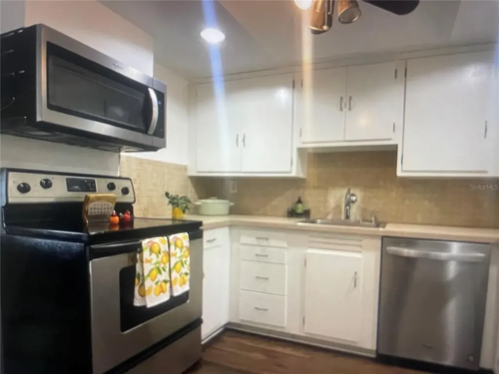 757 Midway Drive Ocala FL 34472