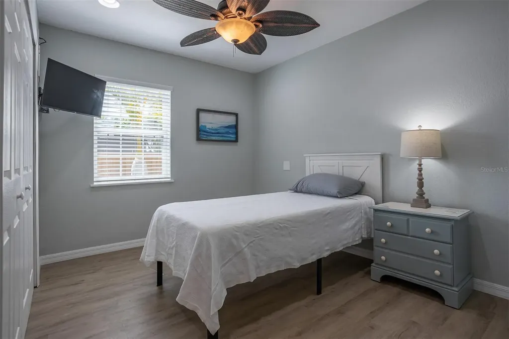 711 Bayshore Drive Tarpon Springs FL 34689