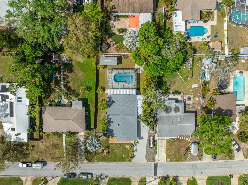 711 Bayshore Drive Tarpon Springs FL 34689