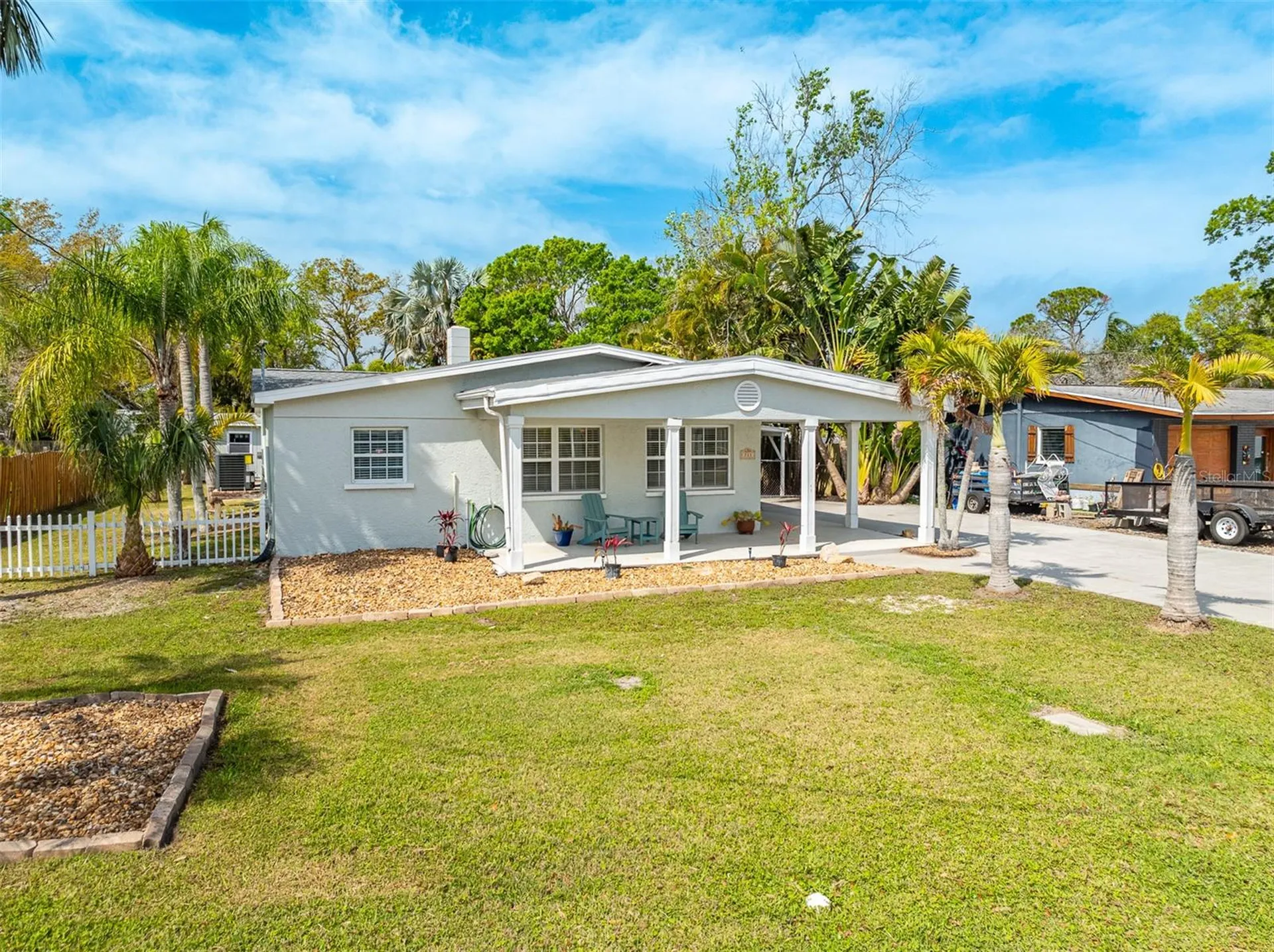 711 Bayshore Drive Tarpon Springs FL 34689