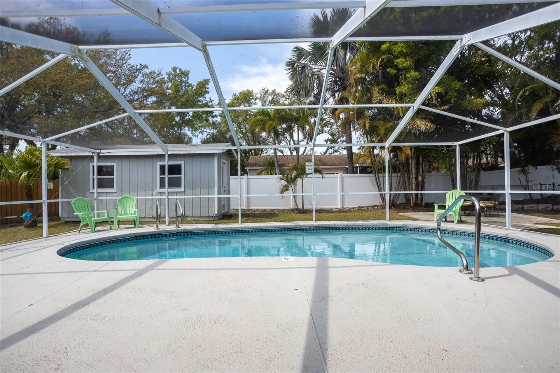 711 Bayshore Drive Tarpon Springs FL 34689