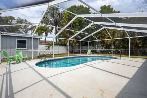 711 Bayshore Drive Tarpon Springs FL 34689