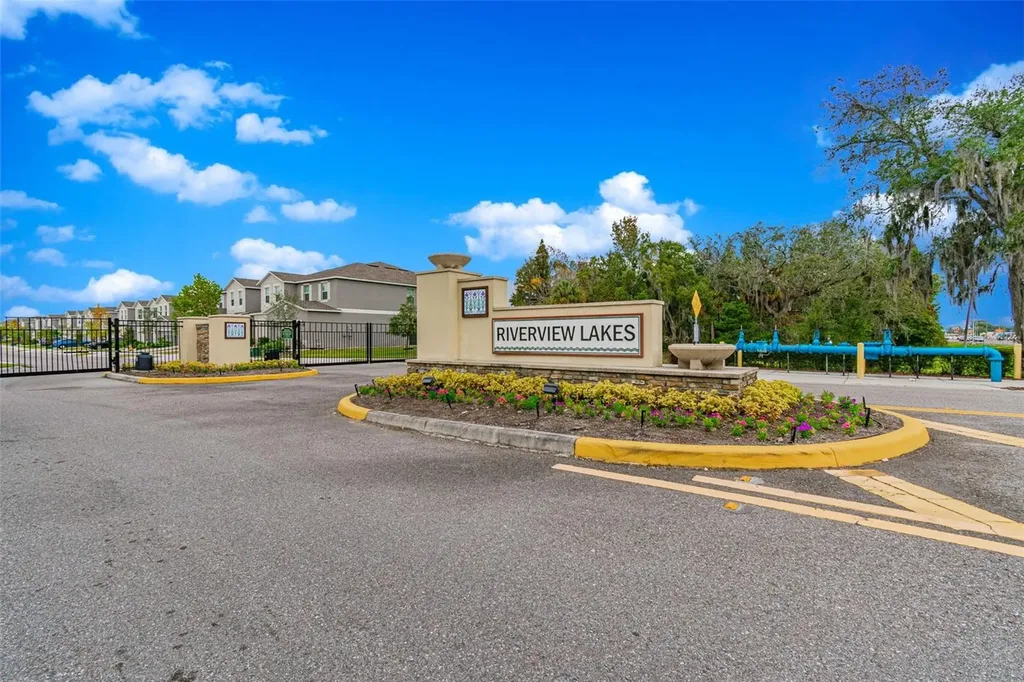 10687 Lake Montauk Drive Riverview FL 33578