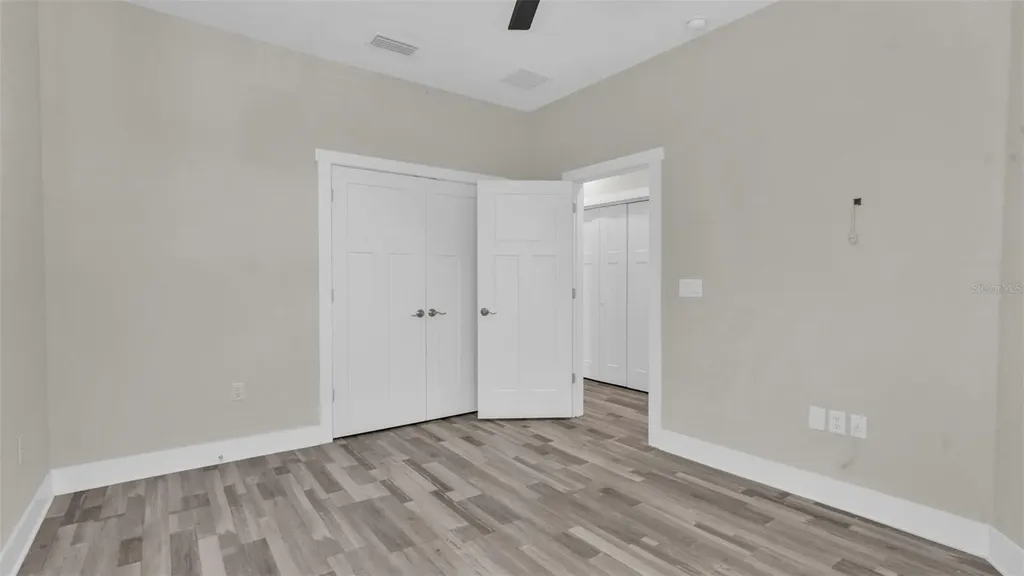 1237 Savona Drive NE St Petersburg FL 33702