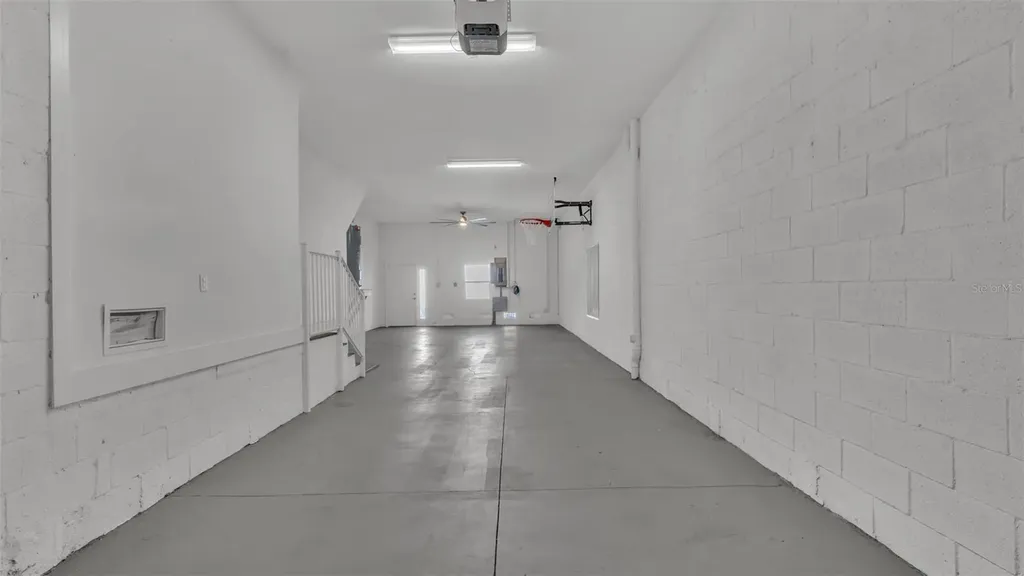 1237 Savona Drive NE St Petersburg FL 33702