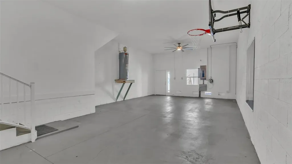 1237 Savona Drive NE St Petersburg FL 33702