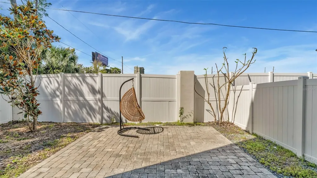 1237 Savona Drive NE St Petersburg FL 33702