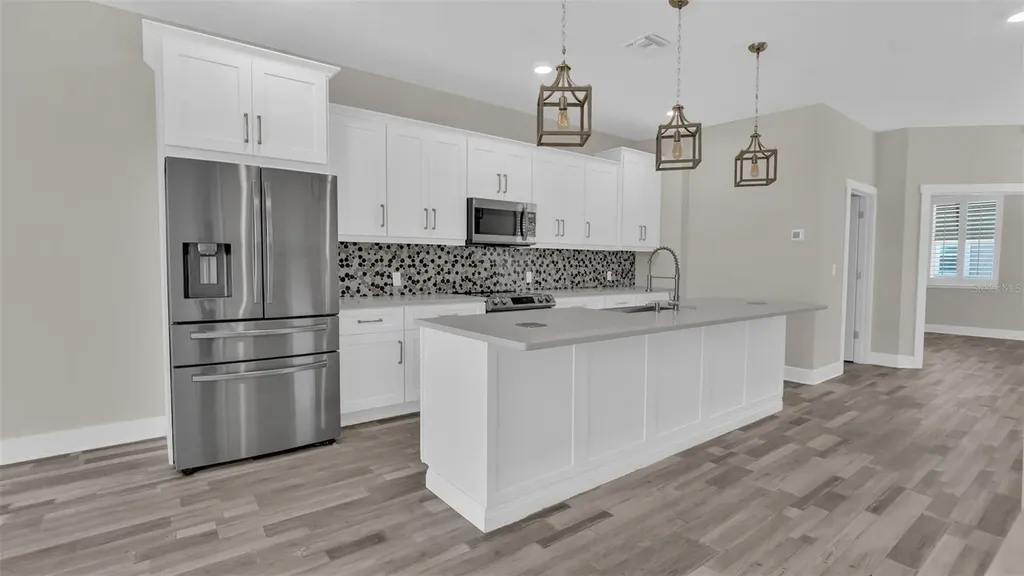 1237 Savona Drive NE St Petersburg FL 33702
