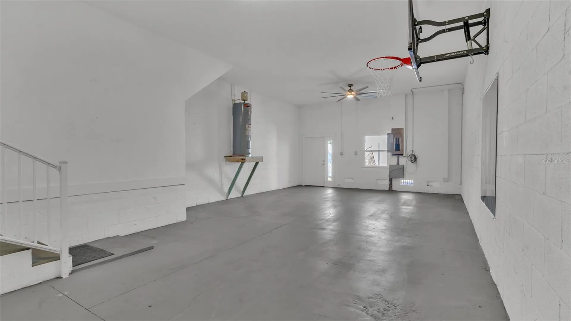 1237 Savona Drive NE St Petersburg FL 33702