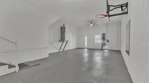 1237 Savona Drive NE St Petersburg FL 33702