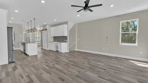 1237 Savona Drive NE St Petersburg FL 33702