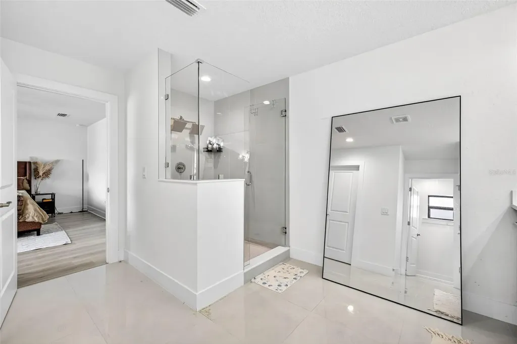 610 W Chelsea Street Tampa FL 33603