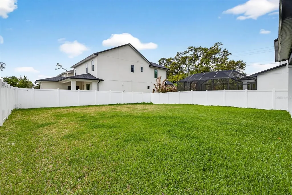 610 W Chelsea Street Tampa FL 33603