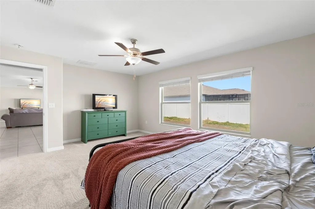 11904 Field Thistle Court Riverview FL 33579