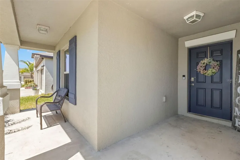 11904 Field Thistle Court Riverview FL 33579
