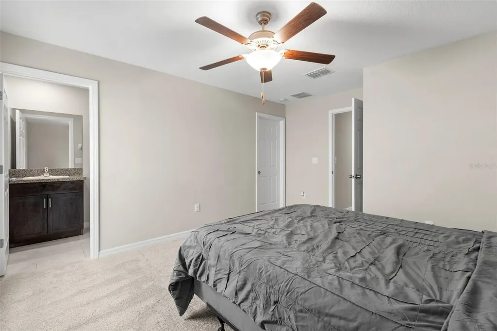 11904 Field Thistle Court Riverview FL 33579