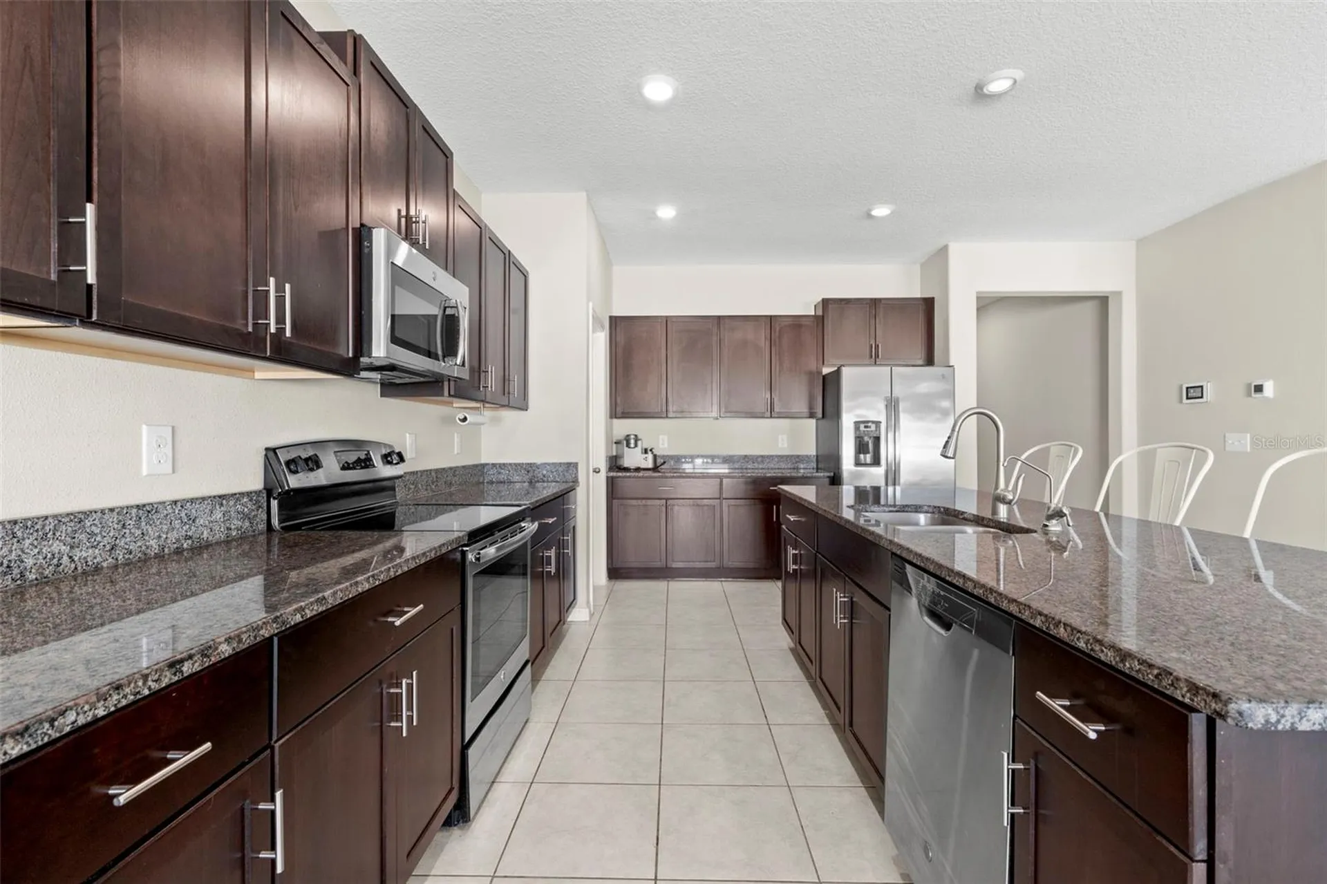 11904 Field Thistle Court Riverview FL 33579