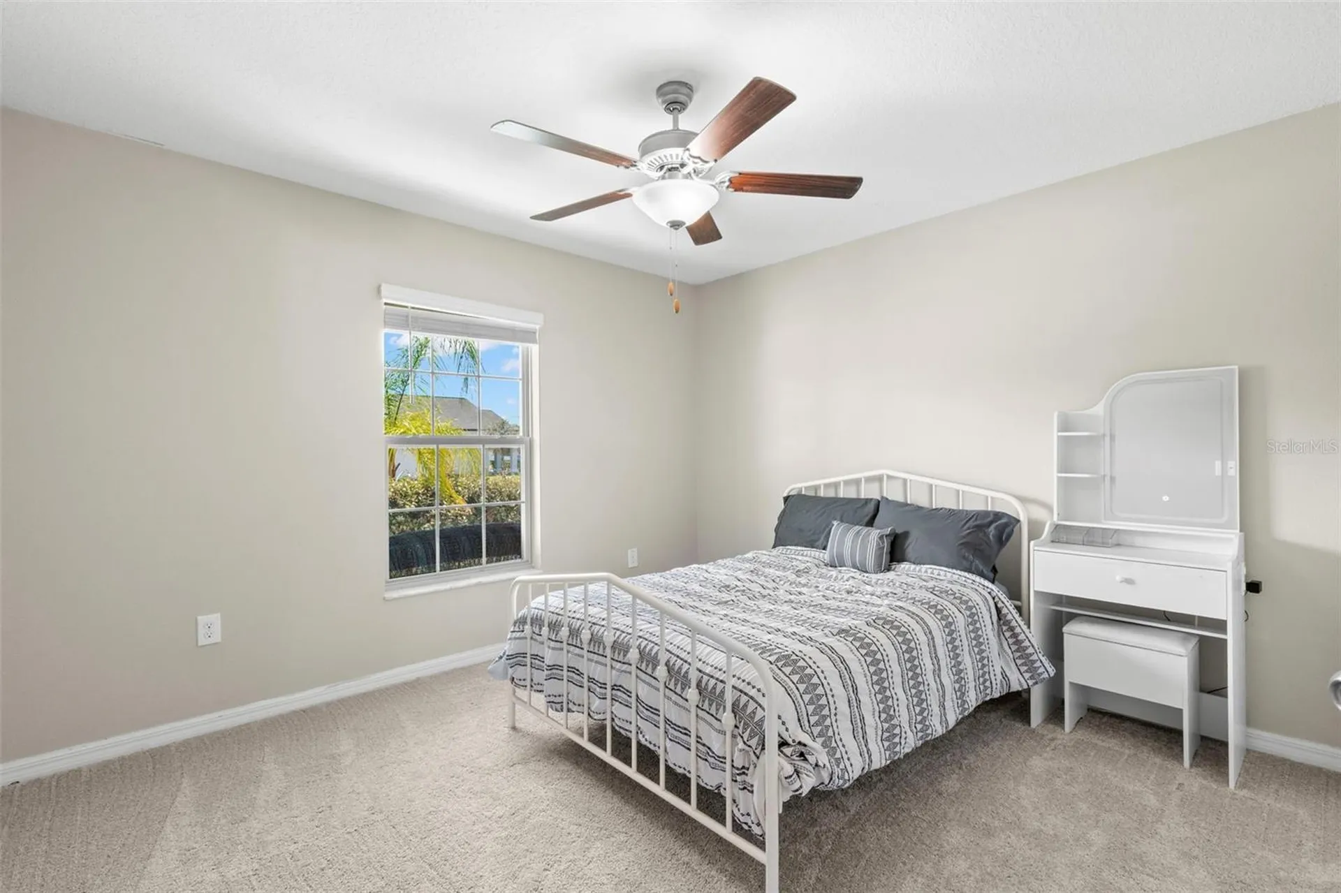 11904 Field Thistle Court Riverview FL 33579