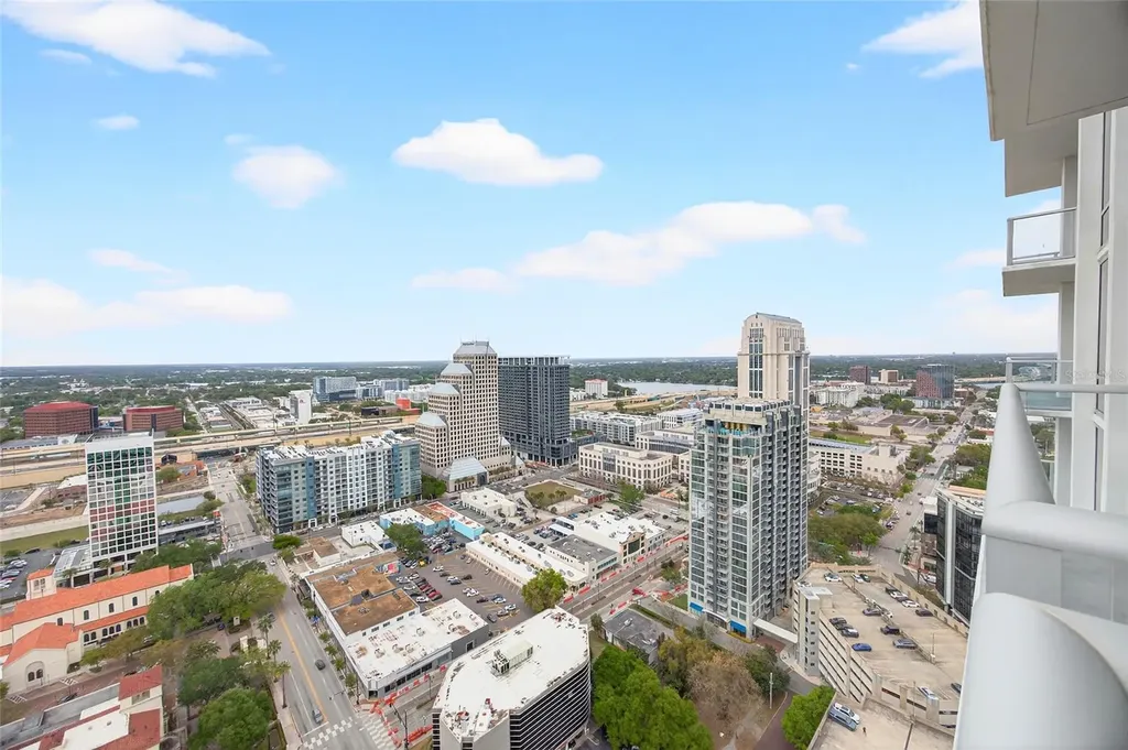 150 E Robinson Street Orlando FL 32801
