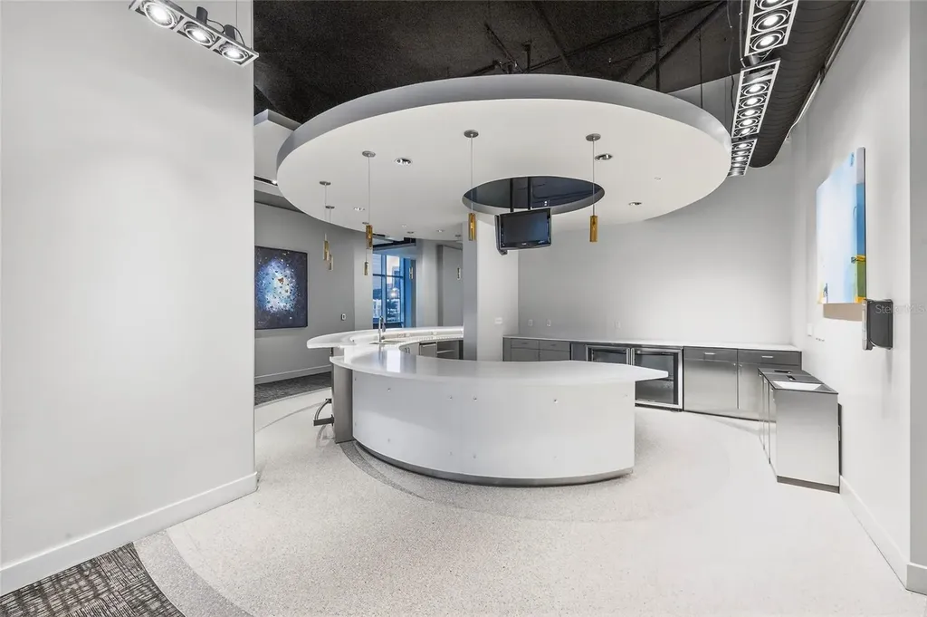 150 E Robinson Street Orlando FL 32801