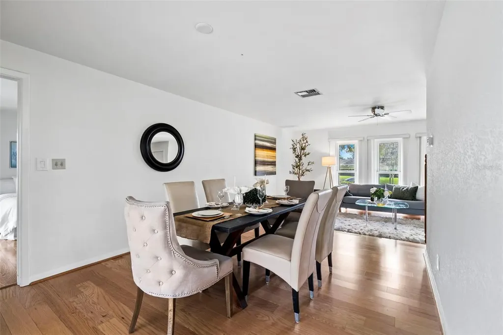 511 Riviera Bay Drive NE St Petersburg FL 33702