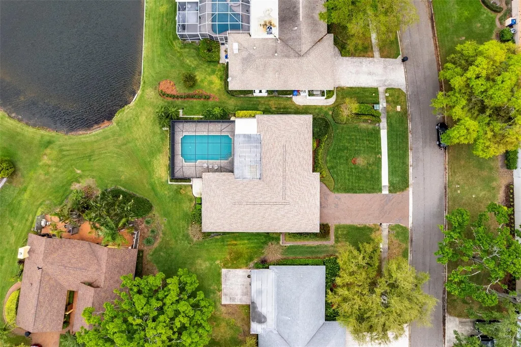 511 Riviera Bay Drive NE St Petersburg FL 33702